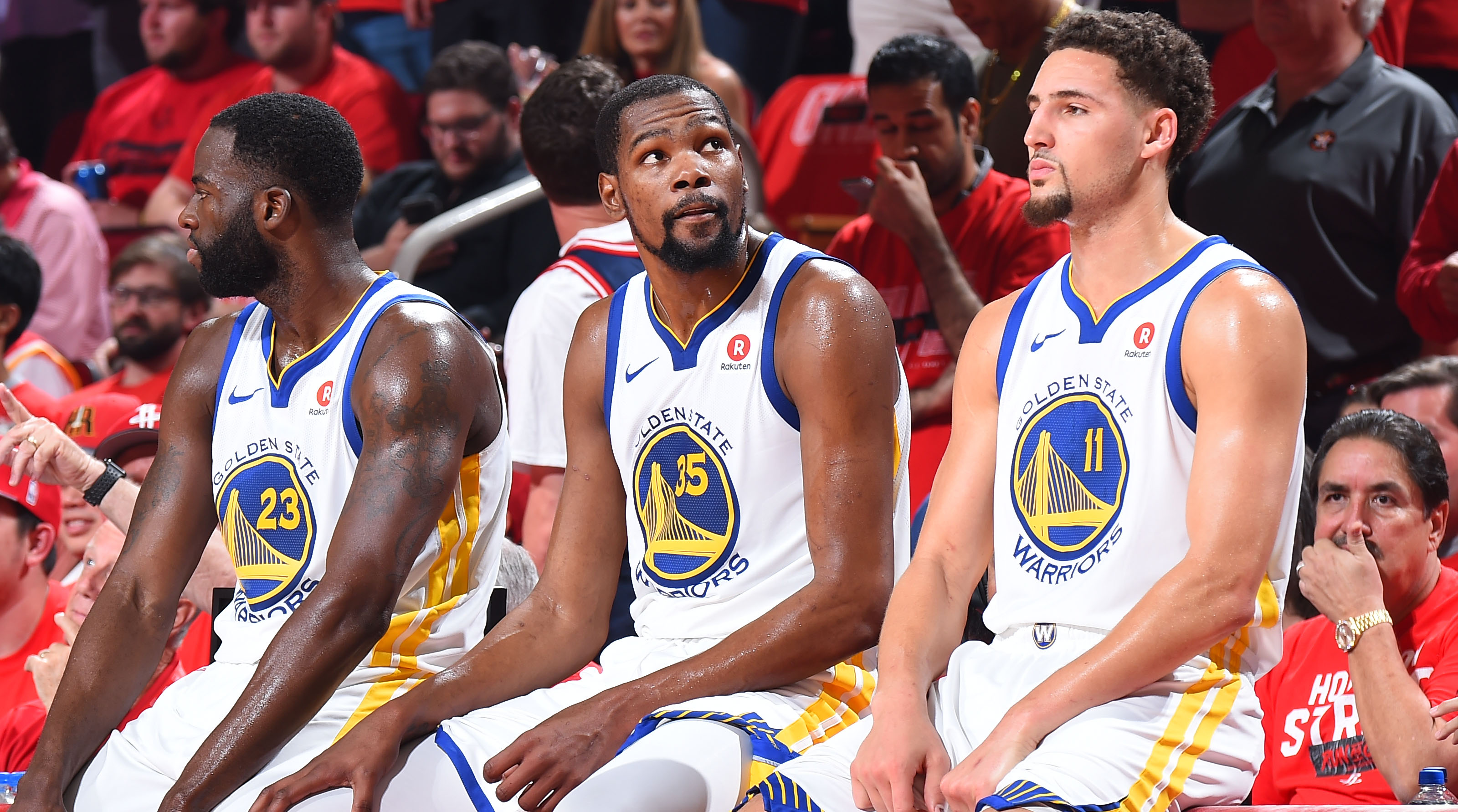 罗马诺：切尔西认为埃斯特旺是完美签约，愿笑着支付浮动条款（罗马诺：切尔西视埃斯特旺为理想引援，愿欣然支付附加条款）